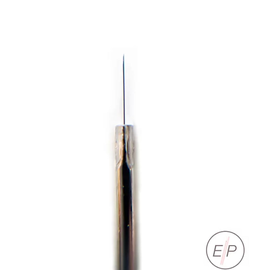 Elite F4 Probes for Electrolysis Hair Removal | A & E Beauty Supplies. This unclose picture of a probe holder and a probe for electrolysis on a white background