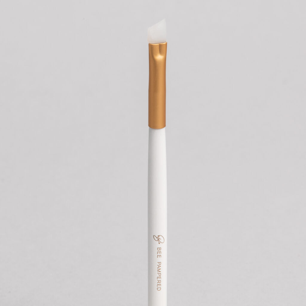 Lash & Brow Brush Bundle – Silicone, Exfoliating, Henna, Mascara Wands – A & E Beauty Supplies
Includes 4 brushes for comprehensive brow and lash care
Silicone brush for precise and gentle application
Exfoliating brush for prepping the brow area
Henna applicator for even and smooth henna application
Mascara wands for perfect lash separation and grooming
High-quality, durable brushes suitable for all skin types
Perfect for salons, beauty professionals, and personal use